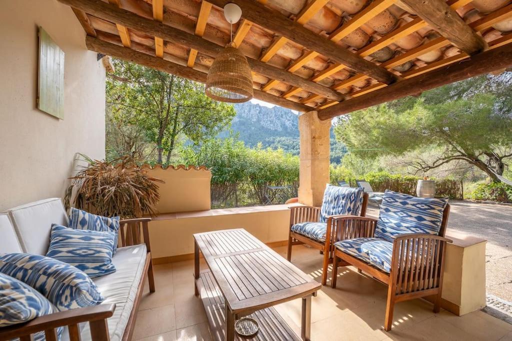 Casa Encantadora En Ferienhaus Cala Tuent