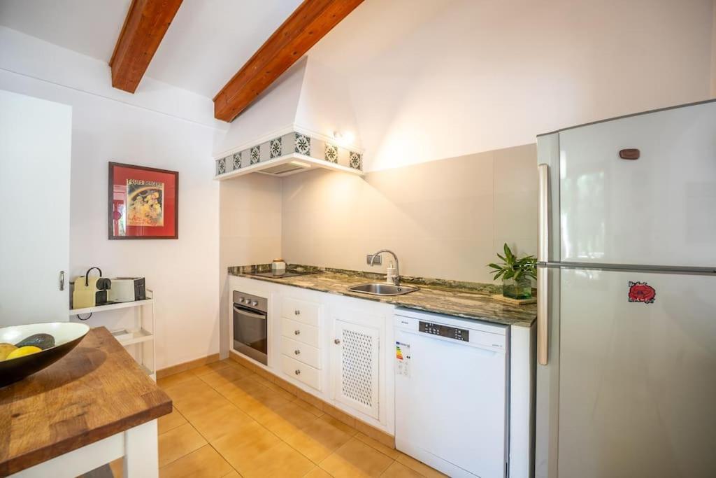 Casa Encantadora En Ferienhaus Cala Tuent
